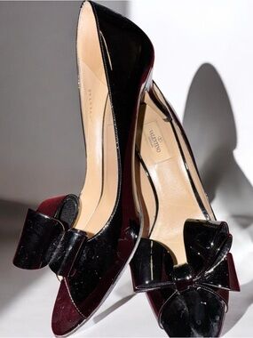 Valentino Black Patent Leather Bow Pumps